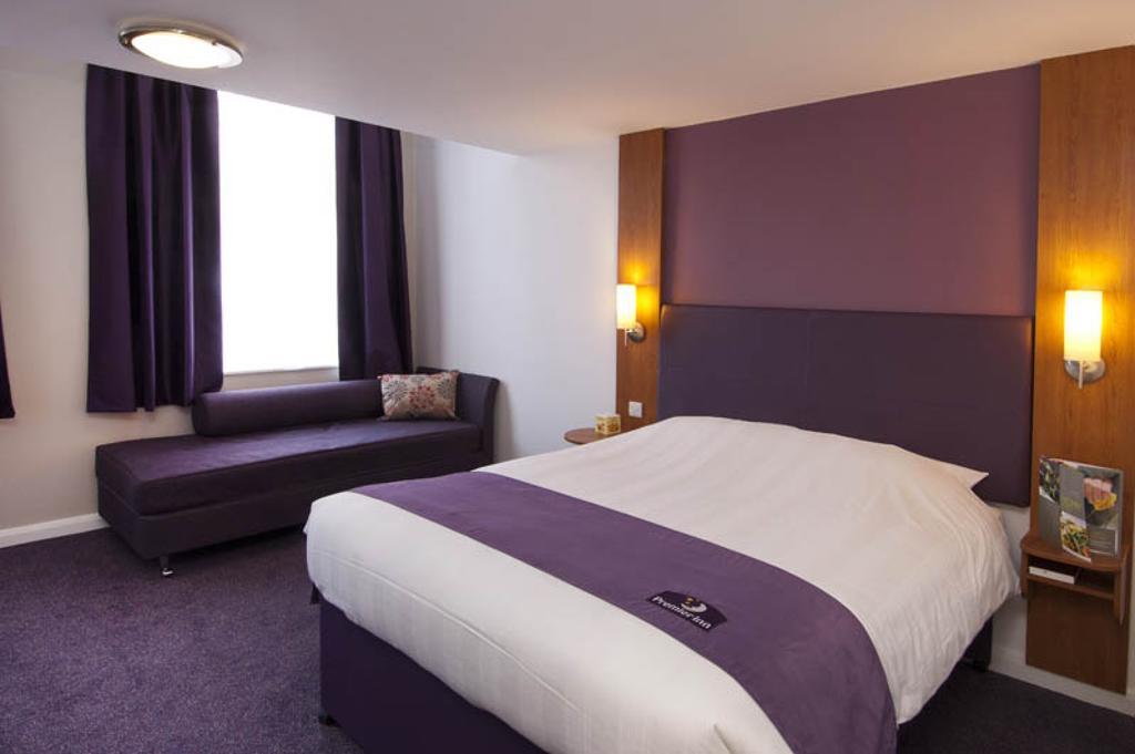 Premier Inn Newcastle Airport South Woolsington Exterior foto