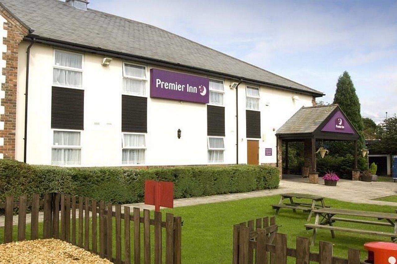 Premier Inn Newcastle Airport South Woolsington Exterior foto